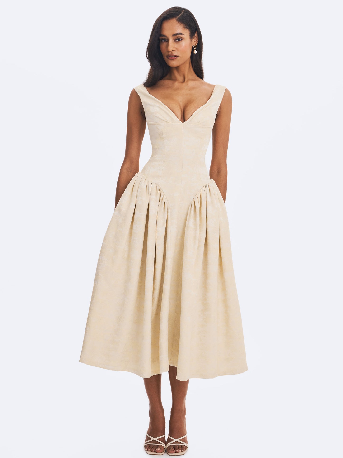 Chelsea Ivory Jacquard Ruched Bust Sweetheart Midi Dress