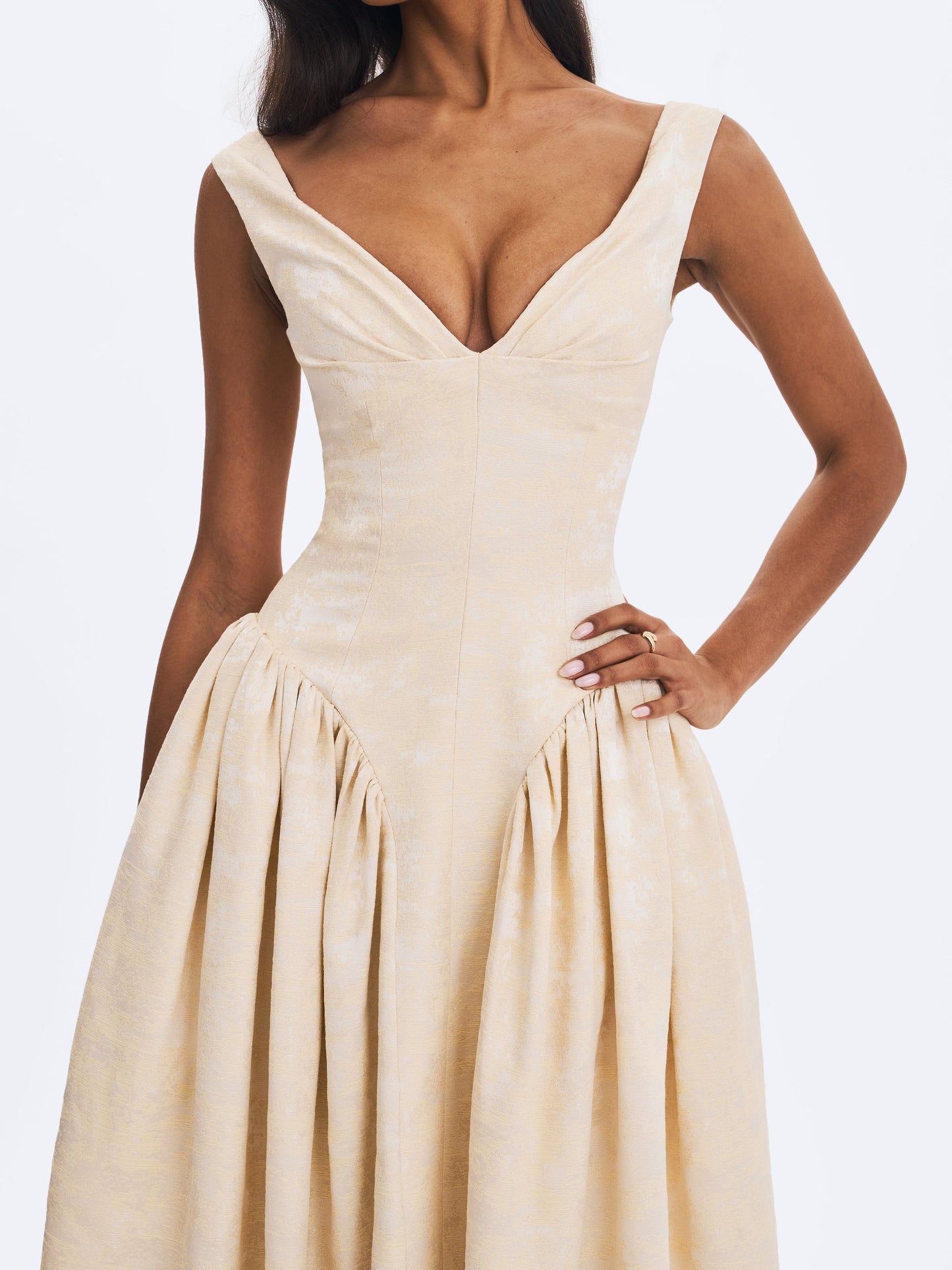 Chelsea Ivory Jacquard Ruched Bust Sweetheart Midi Dress
