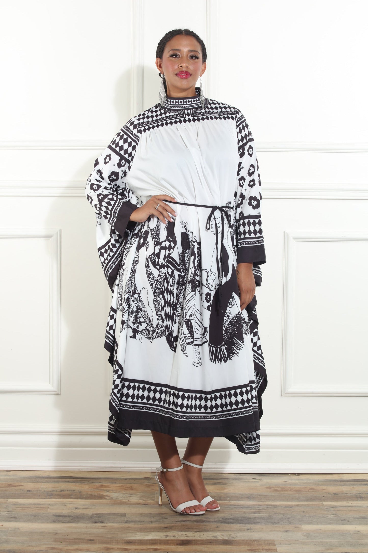 Luxe Moda, - Style LM-472