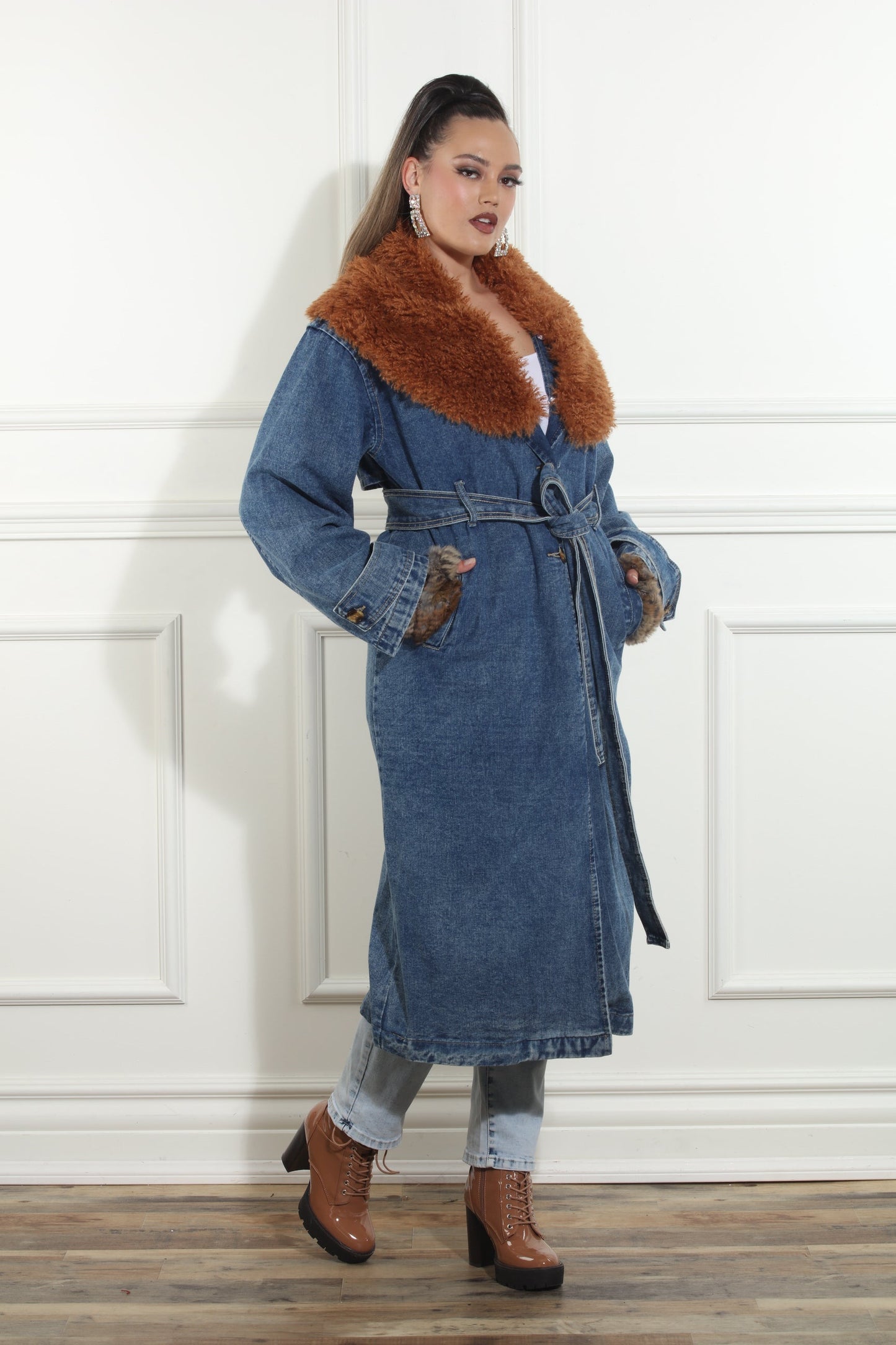 Luxe Moda, - Style LM-488