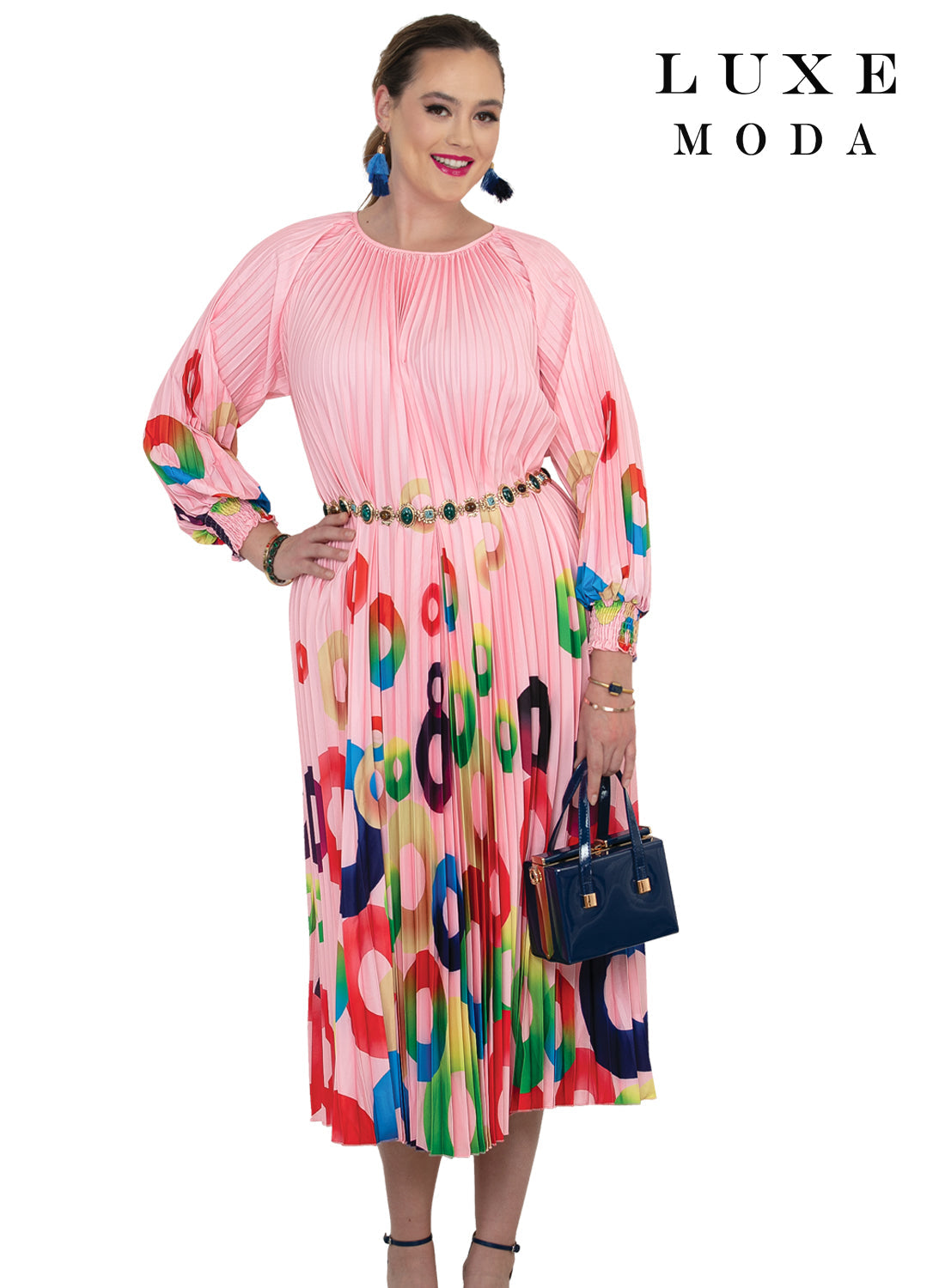 Luxe Moda, Style LM-513