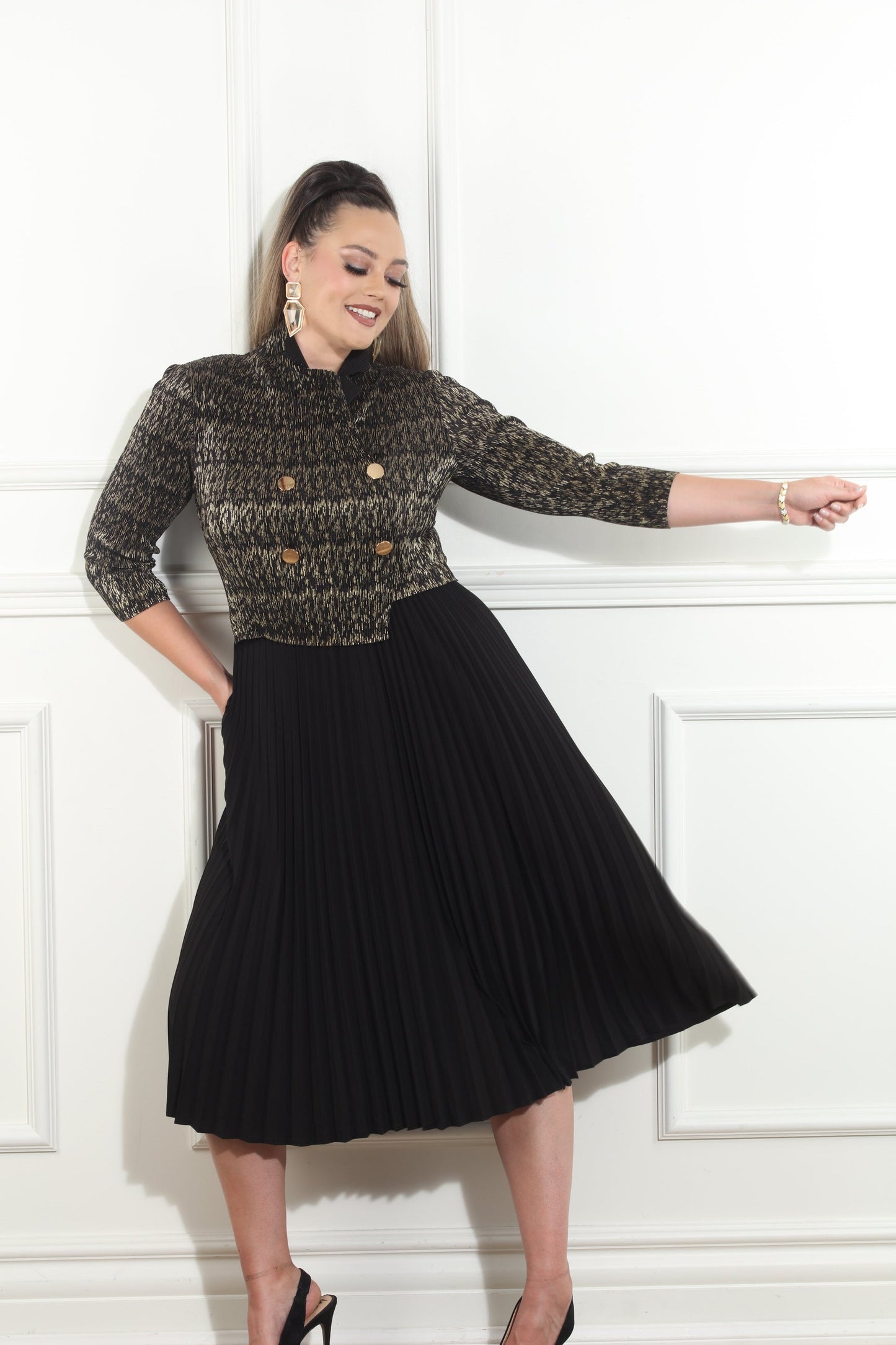 Luxe Moda,  - Style LM-461