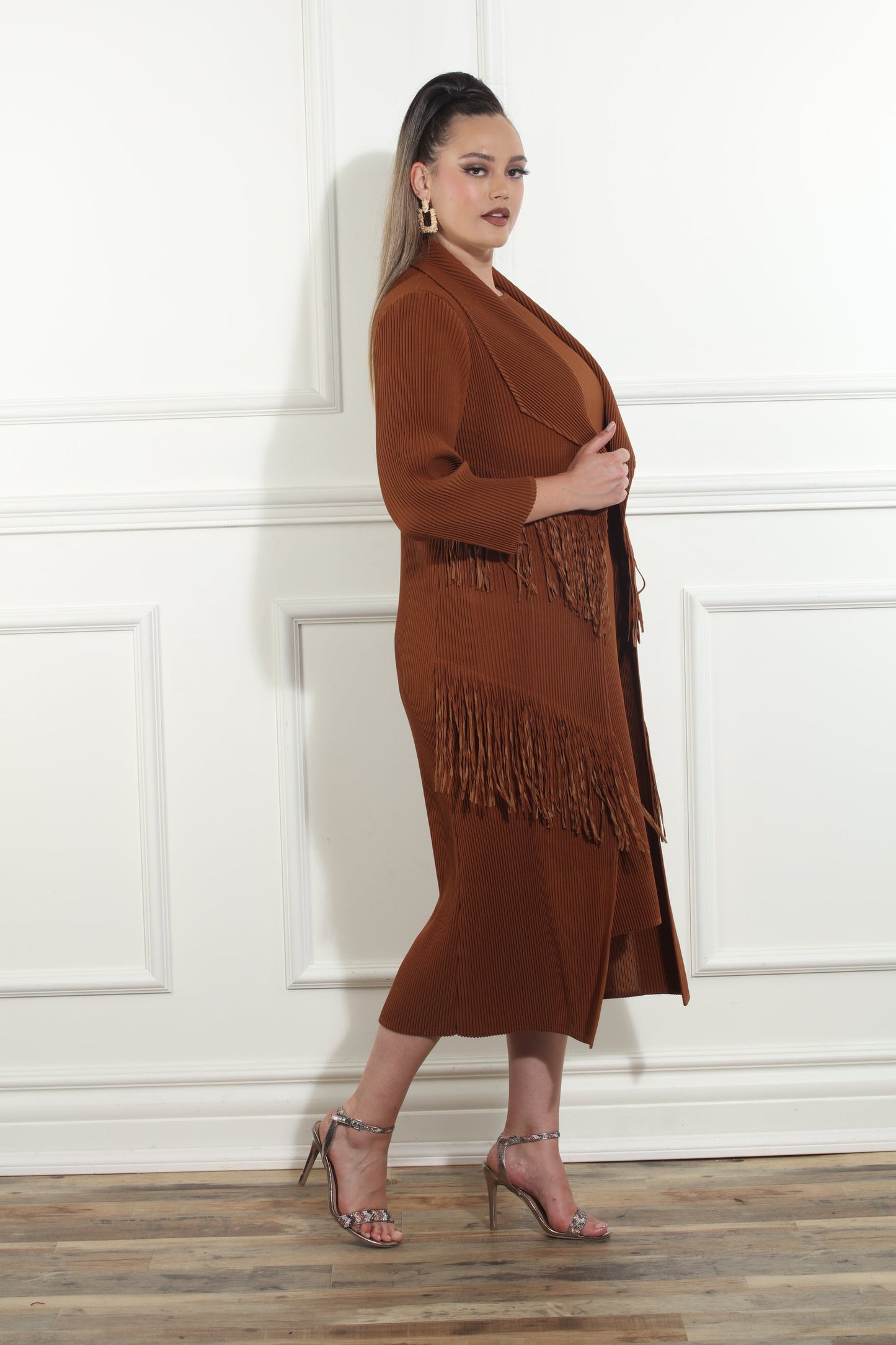 Luxe Moda,  - Style LM-466