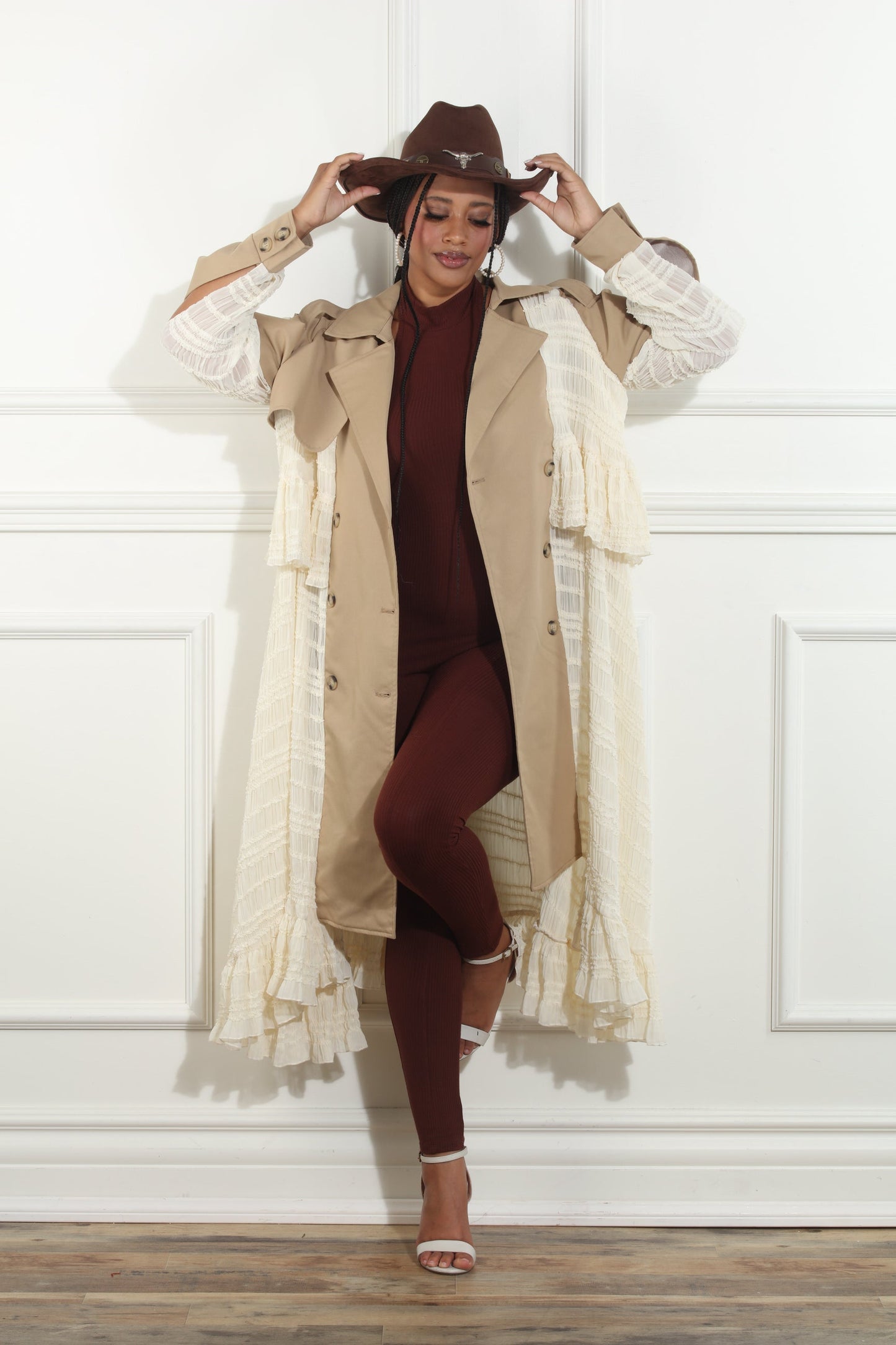 Luxe Moda,  - Style LM-471
