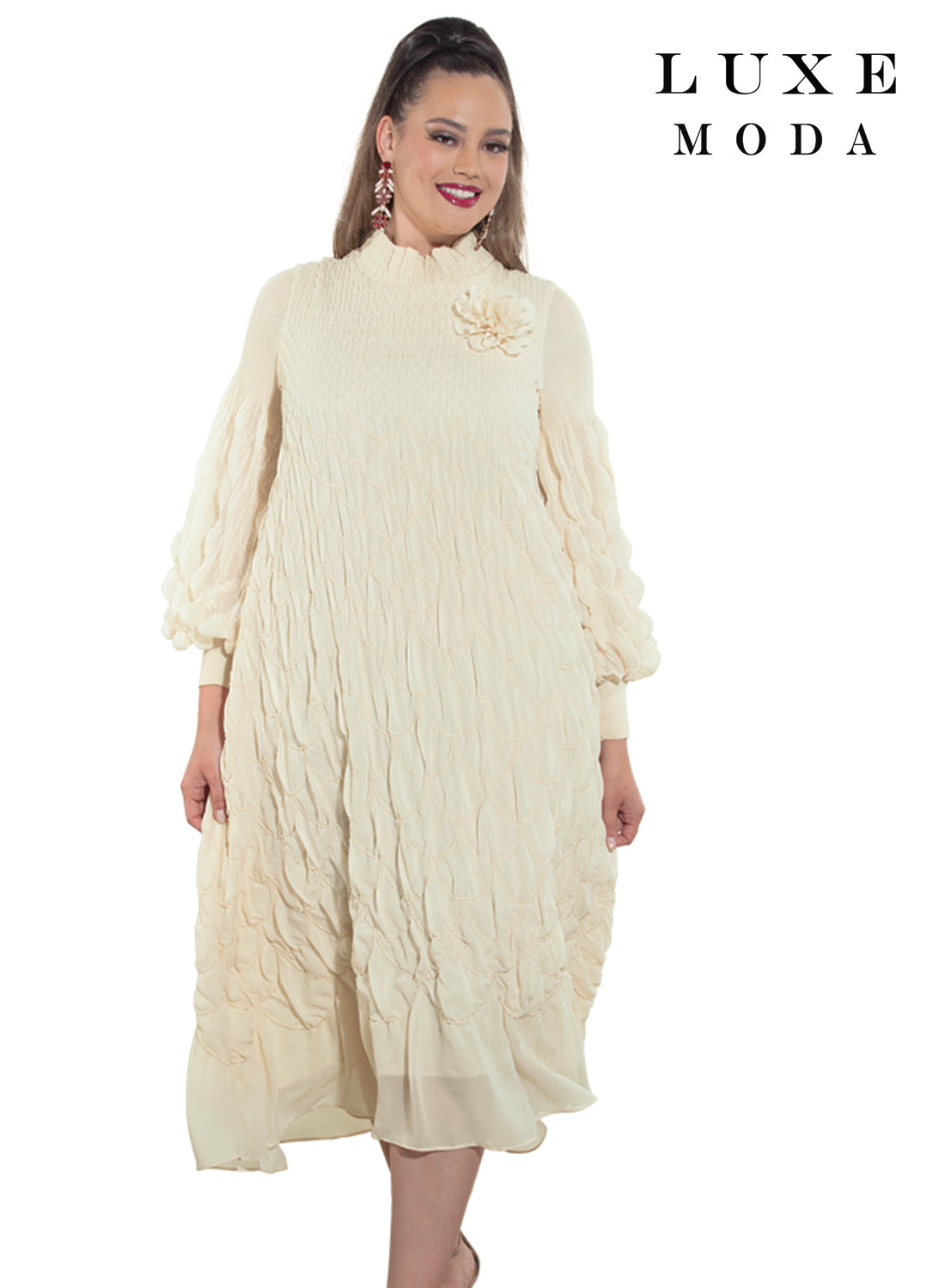 Luxe Moda, Style LM-481